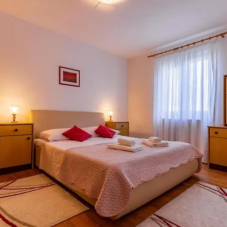 Appartement Gorgeous In With Kitchen *